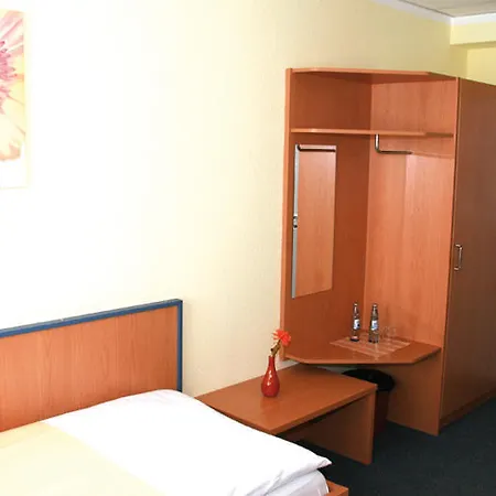 Otel Sportforum Büttgen