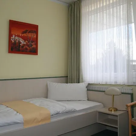 Otel Sportforum 2*
